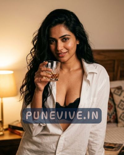 Richa Escort